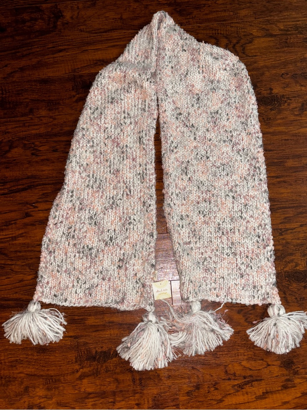Altar'd State NWT Tassel Scarf Long Chunky Knit Speckled White Pink Gray Multi